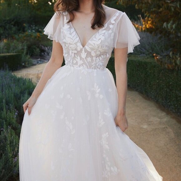 Lis Simon, Laura - Picture 1 of 5